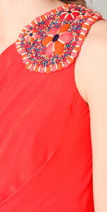 shosh4017612264_p4_1-0.jpg