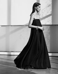 theedit04.thumb.jpg.ad3e9f134bfa6d1a38988f9bc9f4ee1d.jpg