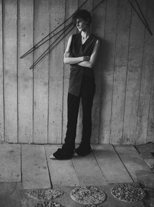 twin-ss15_saskia-de-brauw-by-annemarieke-van-drimmelen_(8).thumb.jpg.368413dfdec98624cfbc79aa7b78c361.jpg