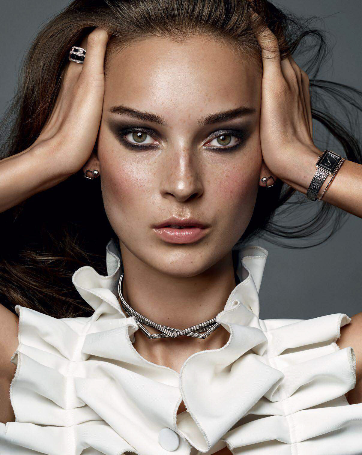 Модель. Фотомодель обложка. Фотосессии моделей. Девушка модель. Модели Vogue девушки.