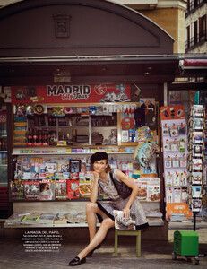 Harpers Bazaar Espana 09.2022_es -4.jpg