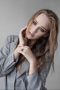 740full-katerina-bespalova (11).jpg