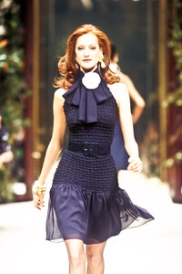 Givenchy 1993 Haute Couture 14.jpg