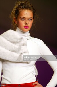 1794811863_cynthiasteffefall2003-.thumb.jpg.80bc5f510c63e1fb0b0ba73c6ca6dd8a.jpg