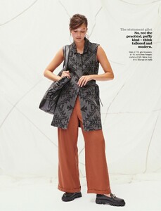 Grazia UK 5.09.2022-page-005.jpg