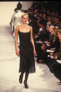 1963857034_MarcJacobs1996WomenRTW24.thumb.jpg.6030290535d6a0859746bc8593110b66.jpg