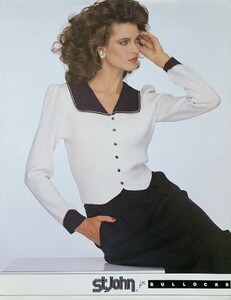 1983-ST-JOHN-80s-Fashion-Womens-Luxury-Clothes.jpg