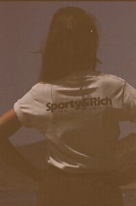 Sporty&Rich2022-activewear-drop-2_5.jpg