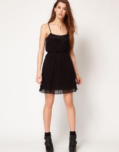 2209967-4.jpg