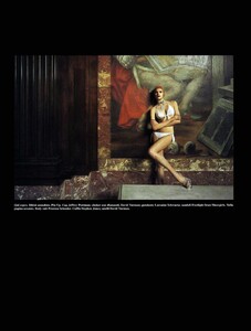 237145433_VogueItalia(June2004)-IronButterflies-010.thumb.jpg.a26ae53e72db99a5f418a1e7a28e8761.jpg