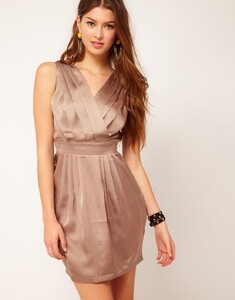 2575840-1-beige.jpg