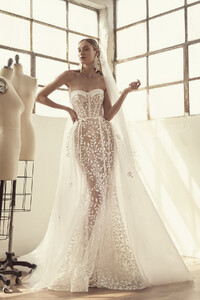 Santorini+wedding+gown.jpg
