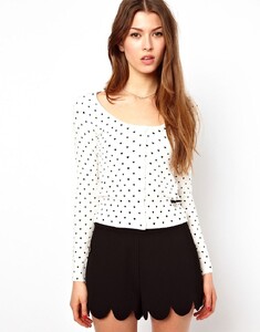 2661563-1-white.jpg