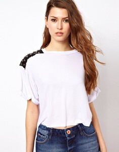 2785295-1-white.jpg
