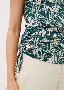 303220862-05-lissa-leaf-print-top.jpg