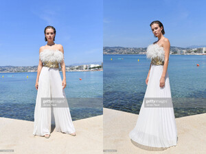 305890069_JosephineSkriver-CannesFilmFestival@Antibes2022_05_187.thumb.jpg.03c456bbe1c819cedc1bccca5cec89f8.jpg