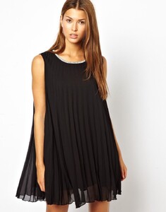 3203697-1-black.jpg