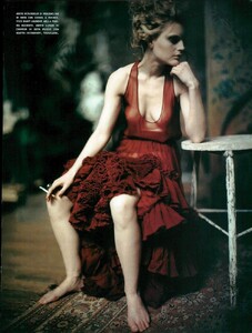 321558212_ARCHIVIO-VogueItalia(February2006)-Memoirs-012.thumb.jpg.be61b4b19109b665edfe6e91c270f7fa.jpg