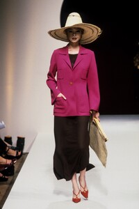 342924281_ayakokawaharasj9820.thumb.jpg.c9716f246e1bd52e72cee96534ca0d99.jpg