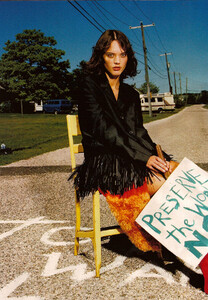 349303527_MarieClaireUS(October2007)-ChillSeekers-001.thumb.jpg.b6f03e17827a15dc1a168e700ad1c0b9.jpg