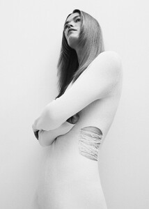 37094394_05_D1.jpg