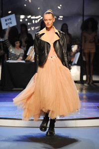 391119847_JeanPaulGaultier2014WomenRTW59.thumb.jpg.1c96cc9ac3a7a06ad2f66a528d32175e.jpg