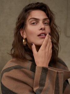 Whistles Fall-Winter 2020 by Olivia Frolich_2.jpg