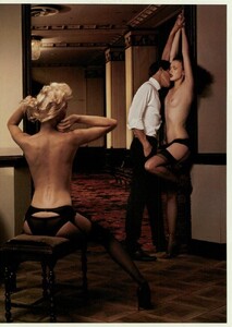 458102060_ARCHIVIO-VogueItalia(July2004)-PulpHisKindOfWoman-020.thumb.jpg.f9cb8def40e2b6aa71267a52bdd10b3c.jpg