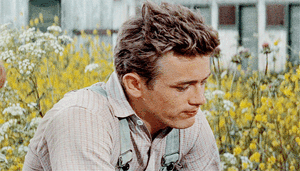 842989305_jamesdeaneastofeden06.thumb.gif.114267ba699656a3bc6fa65fa68c4502.gif