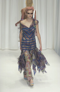 lida s02etro-1.jpg