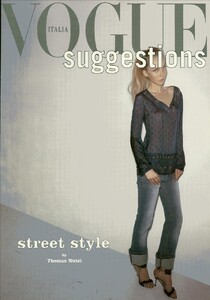 997144079_ARCHIVIO-VogueItalia(September2004)-StreetStyle-001.thumb.jpg.d11aa79581472be2a82e8b08c6992d98.jpg