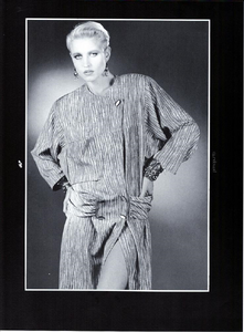 Alberta_Ferretti_Spring_Summer_1984_02.thumb.png.11b8bbb43d7122e5e575ab87e46f0af1.png