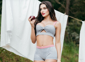 BANNERS-LINGERIE-2022-5-2_10298436-0cbb-4dfc-86f2-015a503548ad_788x.progressive.jpg