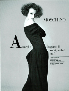 Babic_Moschino_Spring_Summer_1984_05.thumb.png.65f28cea8dbc4ef6040feac27c58ef63.png