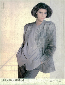 Barbieri_Giorgio_Armani_Spring_Summer_1984_01.thumb.png.3e485fcdabf57c359eee05d08f88189d.png