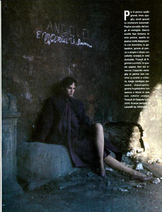 Collezione_Turbeville_Vogue_Italia_September_02_1984_10.thumb.png.08b96a7f47386efd46ccb3f7a674111a.png