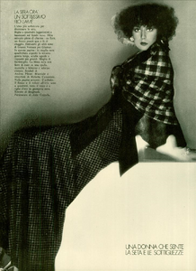 Donna_Lategan_Vogue_Italia_December_1973_03.thumb.png.e09311a00f26280a724ea9fdf0dd6546.png