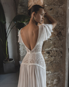 Dror-Kontento-Bridal-Collection-2022-24.jpg