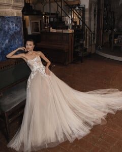 Dror-Kontento-Bridal-Collection-2022-41.jpg