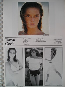 FordBook8485_TonyaCook.thumb.JPG.cd2a4e5e1a729162522ba01d10d36e73.JPG