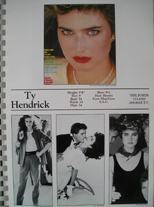FordBook8485_TyHendricks.thumb.JPG.5723cb990a05c33f51d2ceb05ac76ad3.JPG