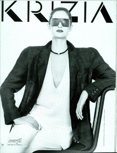 Gastel_Krizia_Spring_Summer_1984_05.thumb.png.b53070a807ad8246f4da8a2b905fcc75.png