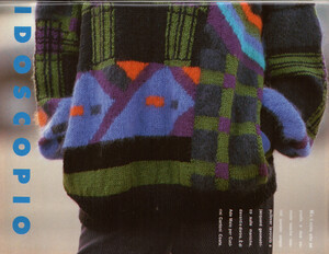 GraziaIT171185no2334Pull02.thumb.jpg.41ed6230858e0be7d246ef0fdd114f26.jpg