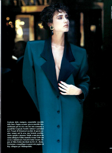 Grignaschi_Vogue_Italia_September_02_1984_08.thumb.png.8aa789ac3f7094db9ef87dd5919090e8.png