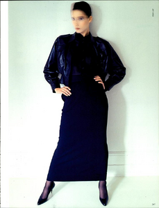 Kane_Vogue_Italia_January_1984_12.thumb.png.13e97d25b6a1402158a3a4e21dbcc38d.png