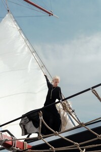 Kate-Kina-Yacht-Photoshoot10.jpg