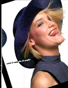 King_Vogue_Italia_January_1984_08.thumb.png.381c8aac5bd1e9ff6db3092254633226.png
