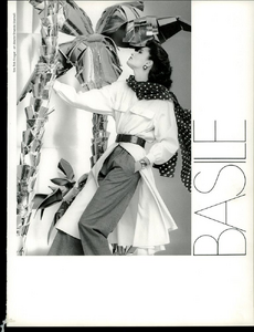 Krieger_Basile_Spring_Summer_1984_01.thumb.png.f5f5af696ac2261efe21914c5d242f6a.png