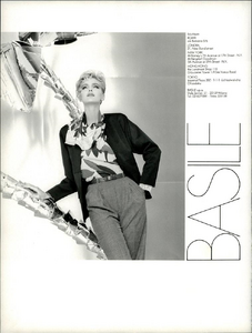 Krieger_Basile_Spring_Summer_1984_04.thumb.png.083d332747981867f16424d2db33b7ee.png