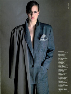 Lategan_Vogue_Italia_January_1984_06.thumb.png.bb92a5dafc9e079b1f1fb8528d89491c.png